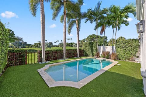 Tiny photo for 340 E Royal Palm Road, Boca Raton, FL 33432 (MLS # R11136081)