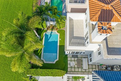 Tiny photo for 340 E Royal Palm Road, Boca Raton, FL 33432 (MLS # R11136081)