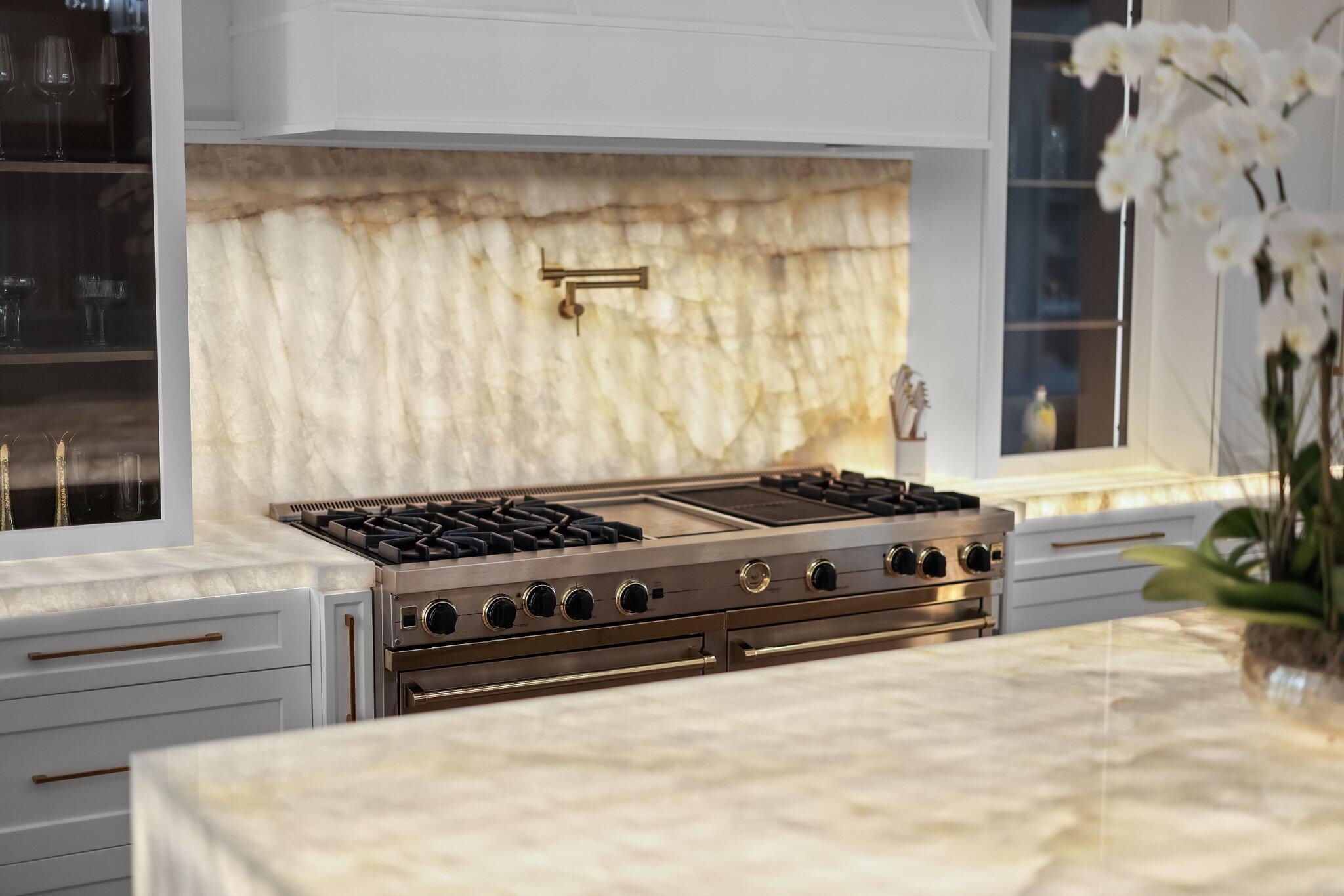 ROYAL PALM VILLAS - Residential