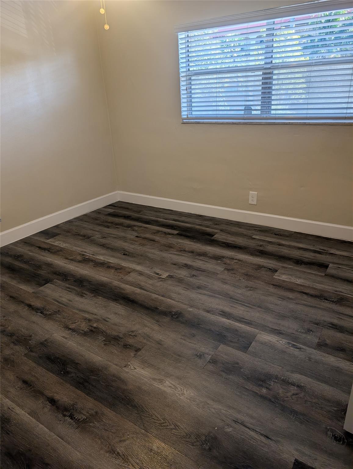 LUSH APARTMENTS - Residential Lease