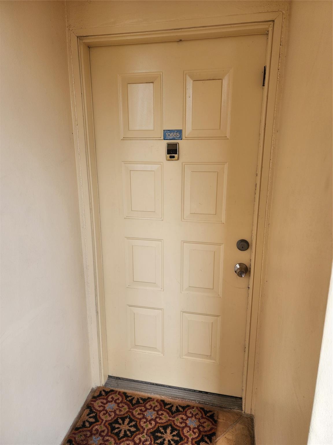 View photos, virtual tours, details... 10665 W Clairmont Cir 302
