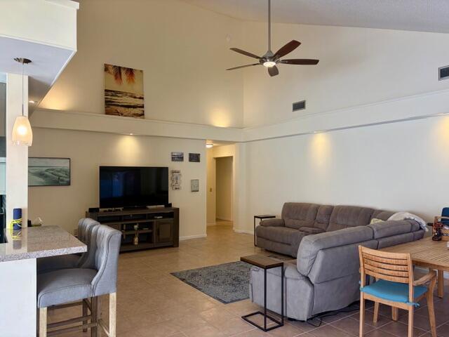 204 Cape Pointe Circle