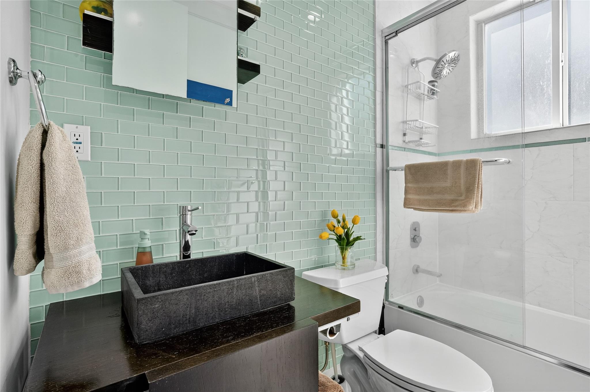 Avenue East Townhomes - Residential