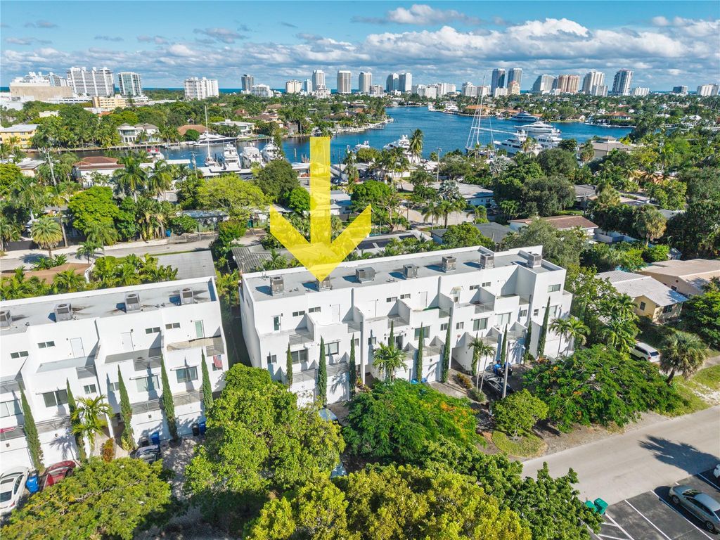 Photo of 822 NE 19th Ave #822, Fort Lauderdale, FL 33304 (MLS # F10533672)