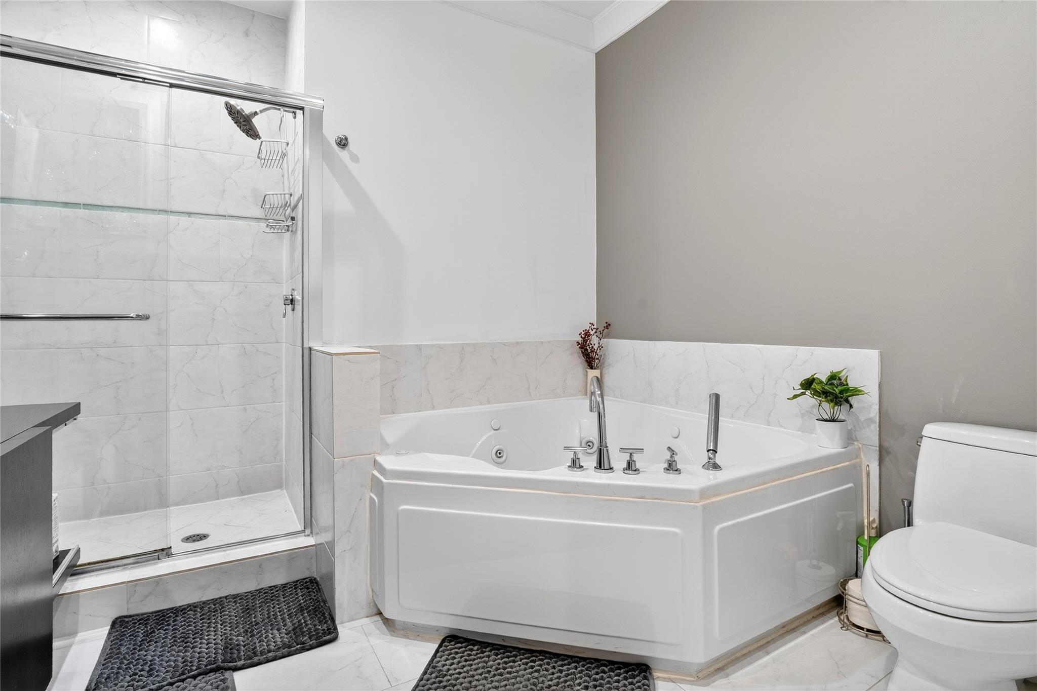 Avenue East Townhomes - Residential