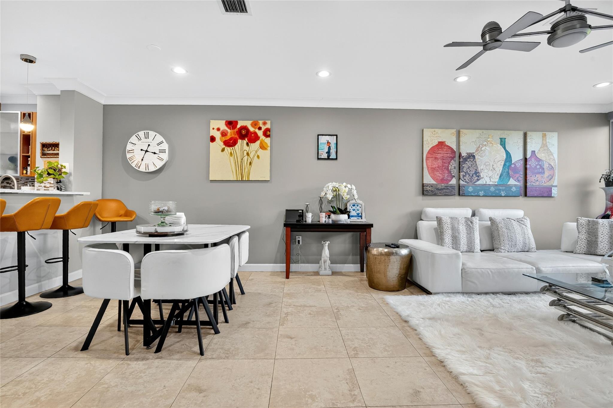 Avenue East Townhomes - Residential