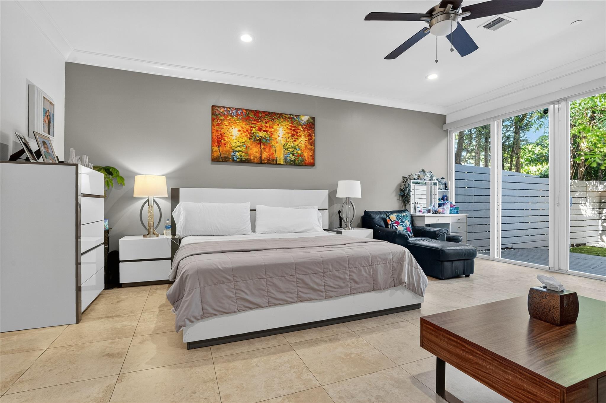 Avenue East Townhomes - Residential