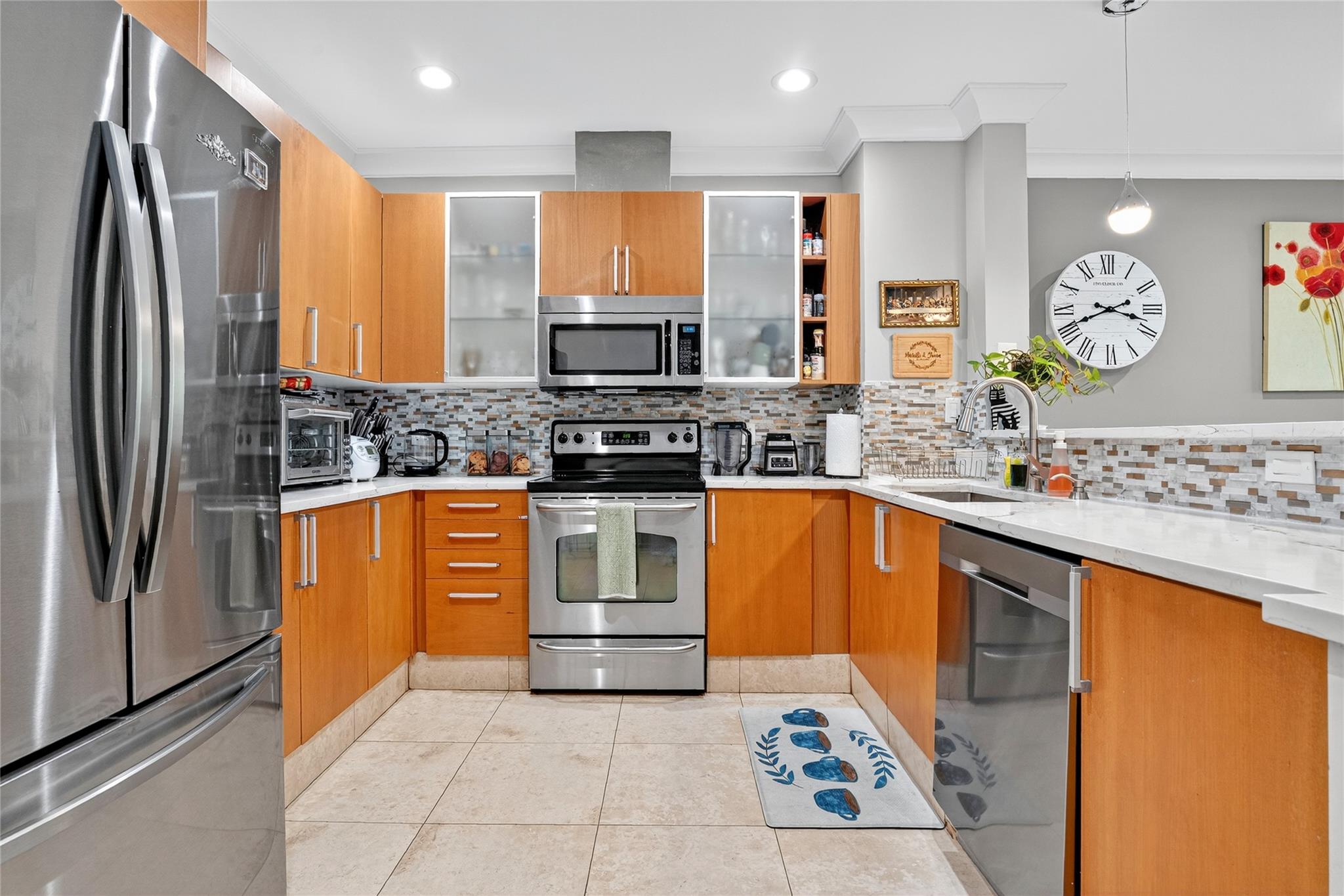 Avenue East Townhomes - Residential