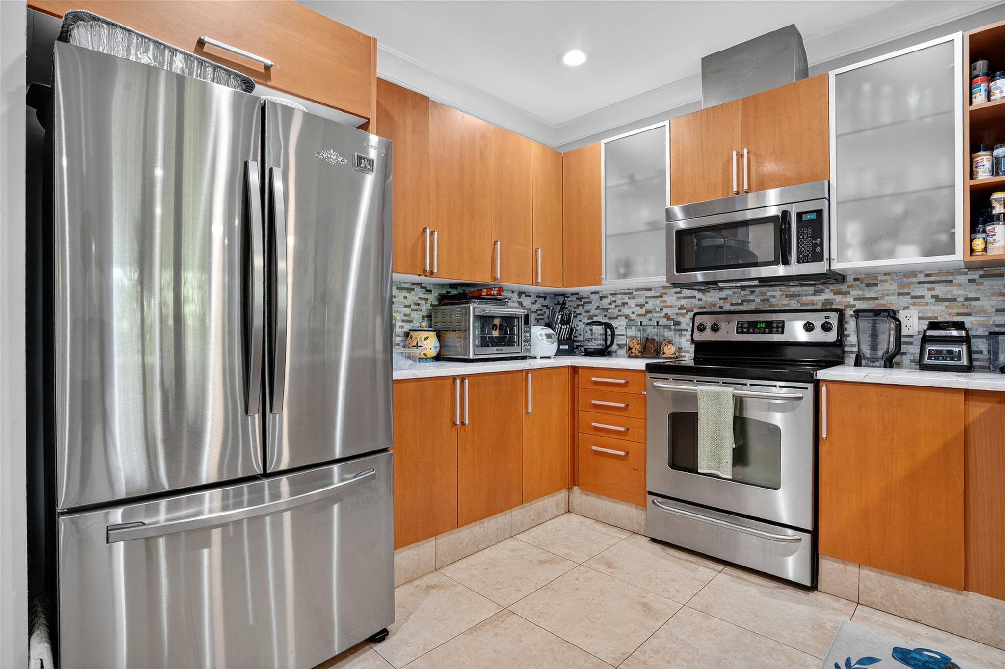 Avenue East Townhomes - Residential