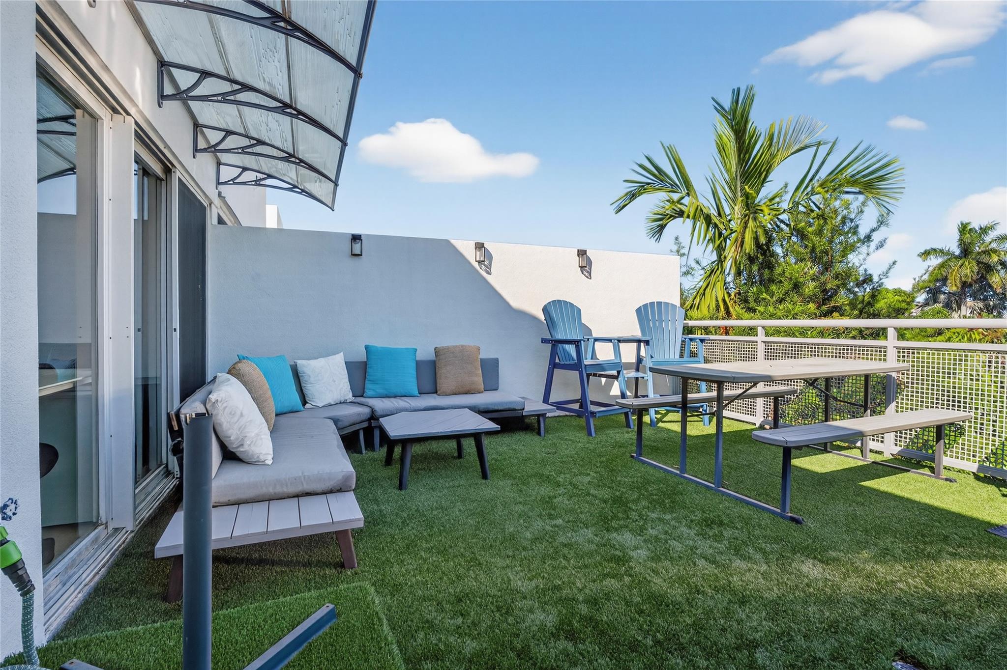 Avenue East Townhomes - Residential