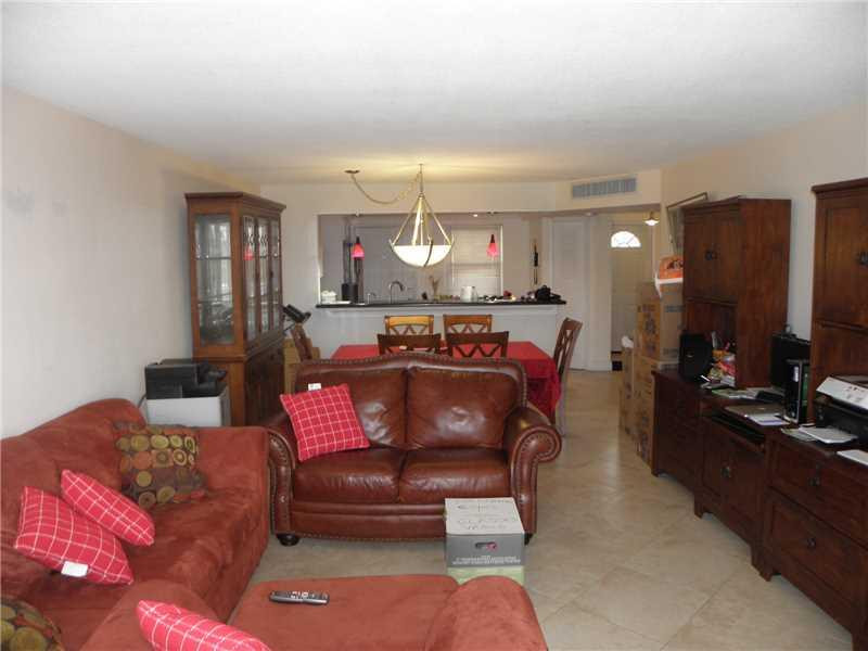 ROLLING GREEN CONDO C - Residential Lease