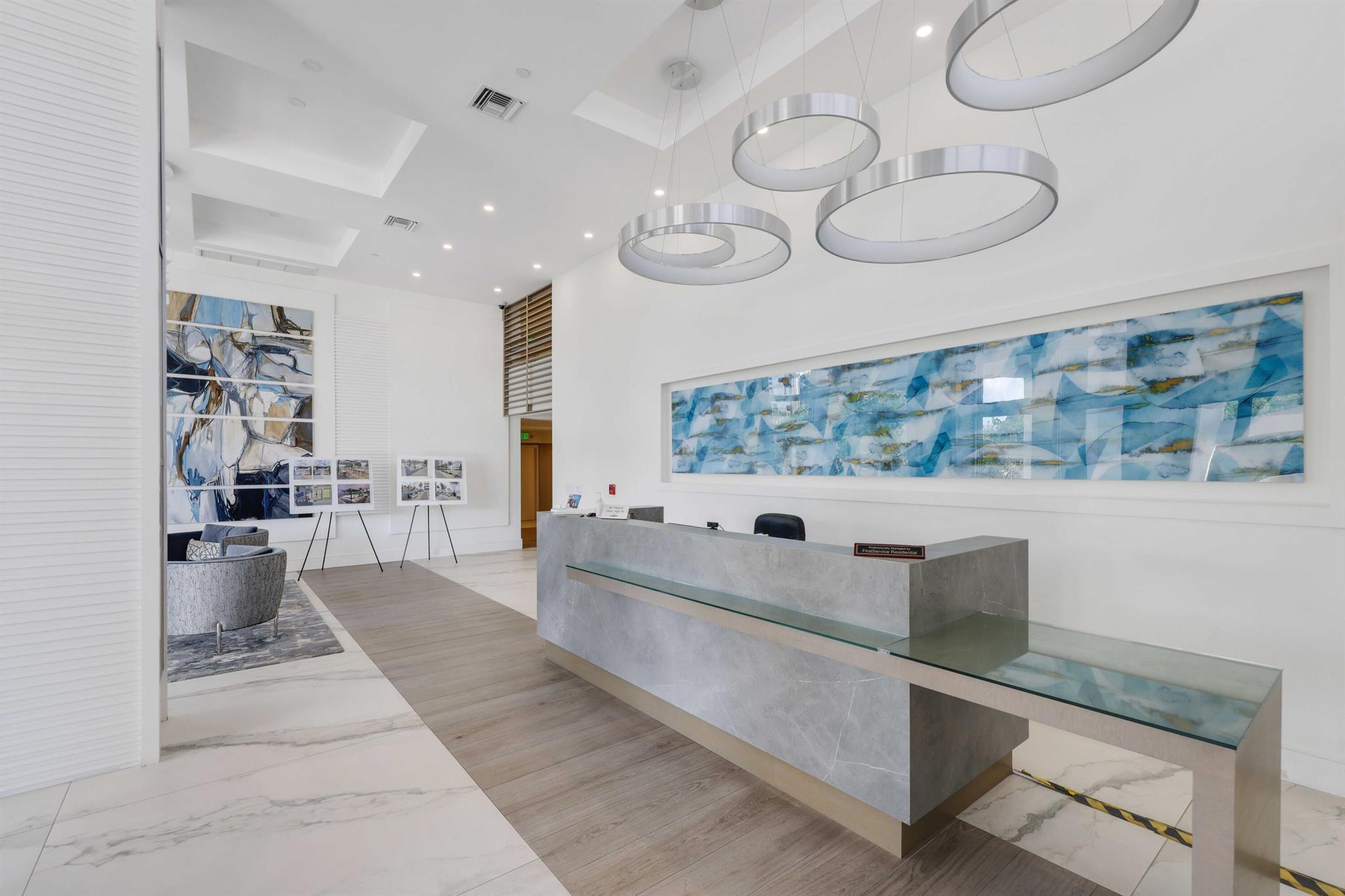 CLARENDON CONDO - Residential