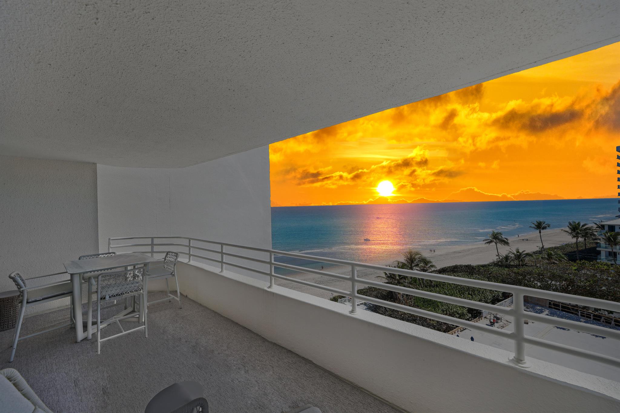 CLARENDON CONDO - Residential