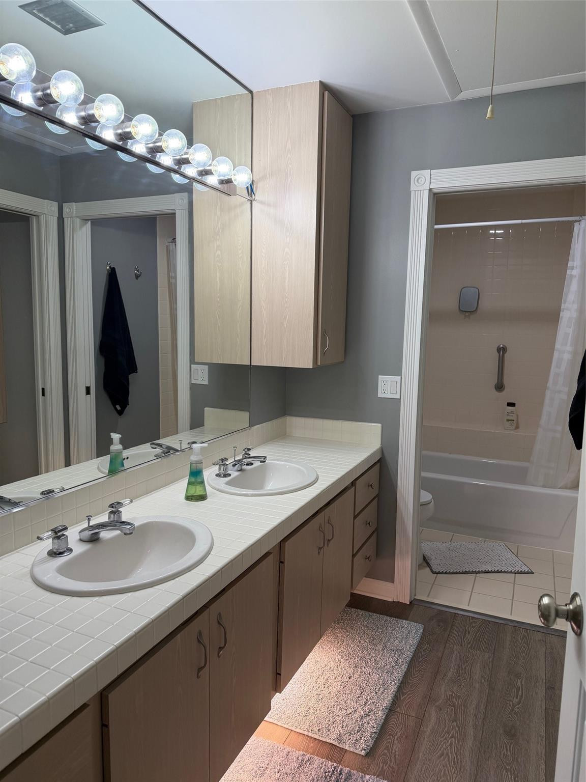 8112 Northboro Court 12B