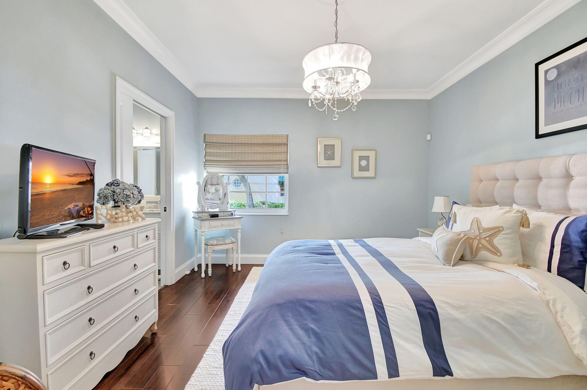 PLUM AT BOCA POINTE - Residential