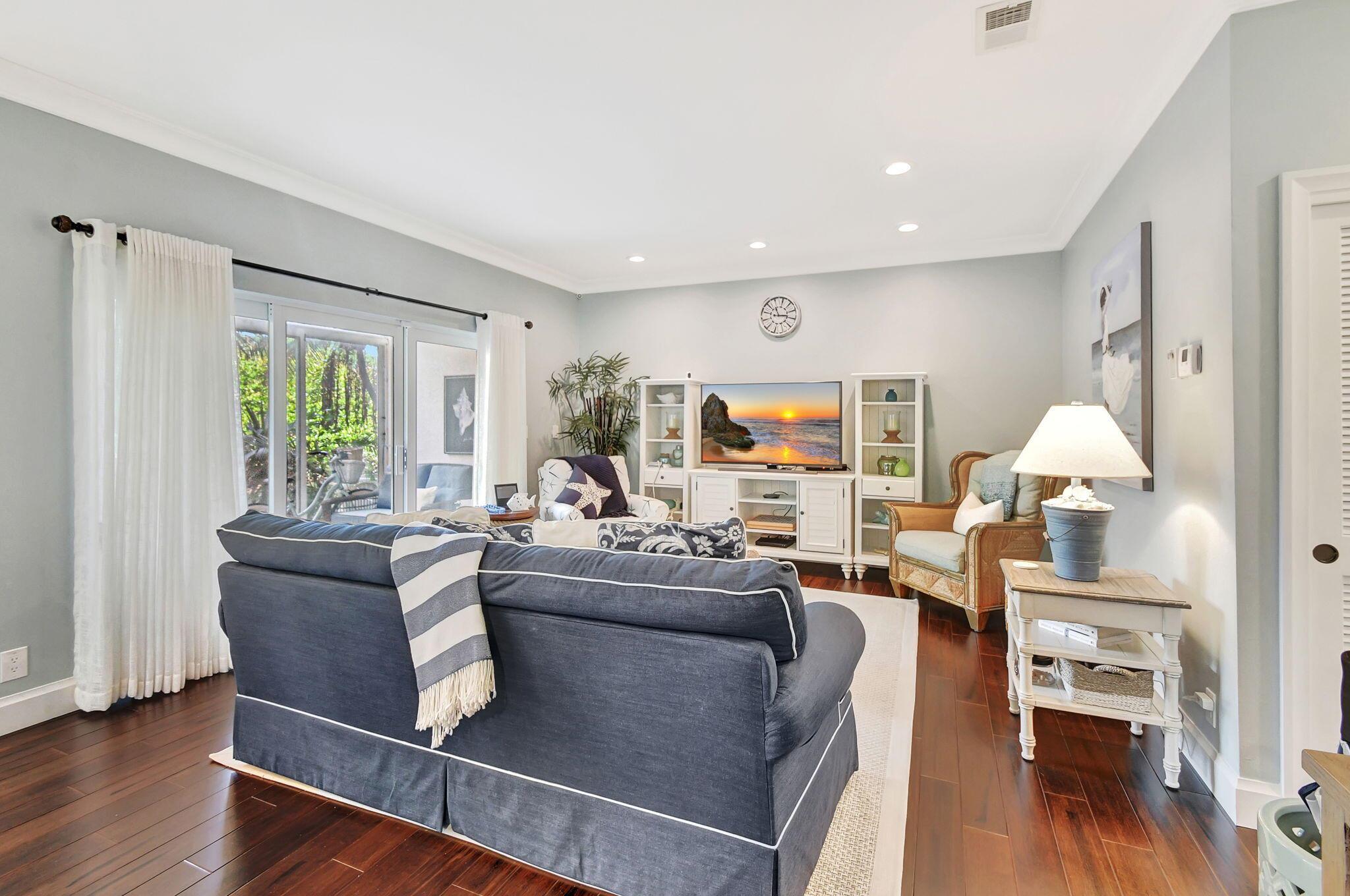 PLUM AT BOCA POINTE - Residential