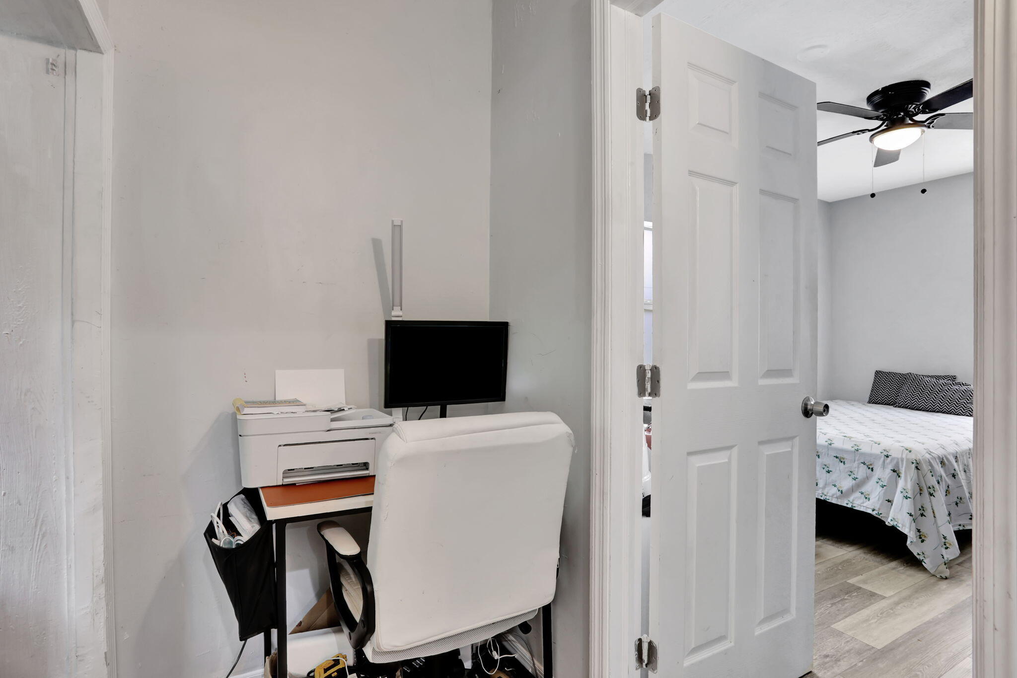 BROADVIEW COUNTRY CLUB ES - Residential