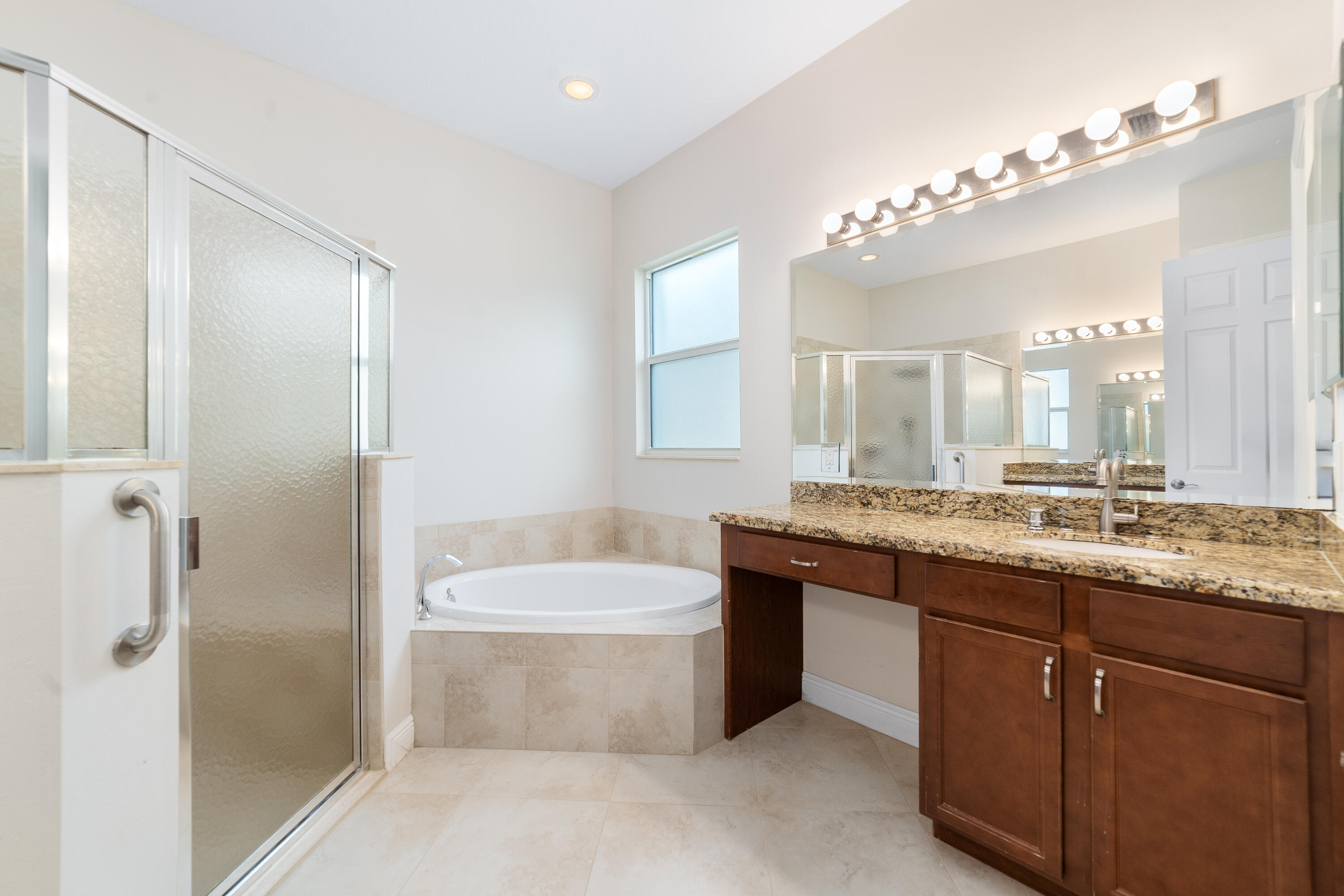 VERANO - Residential