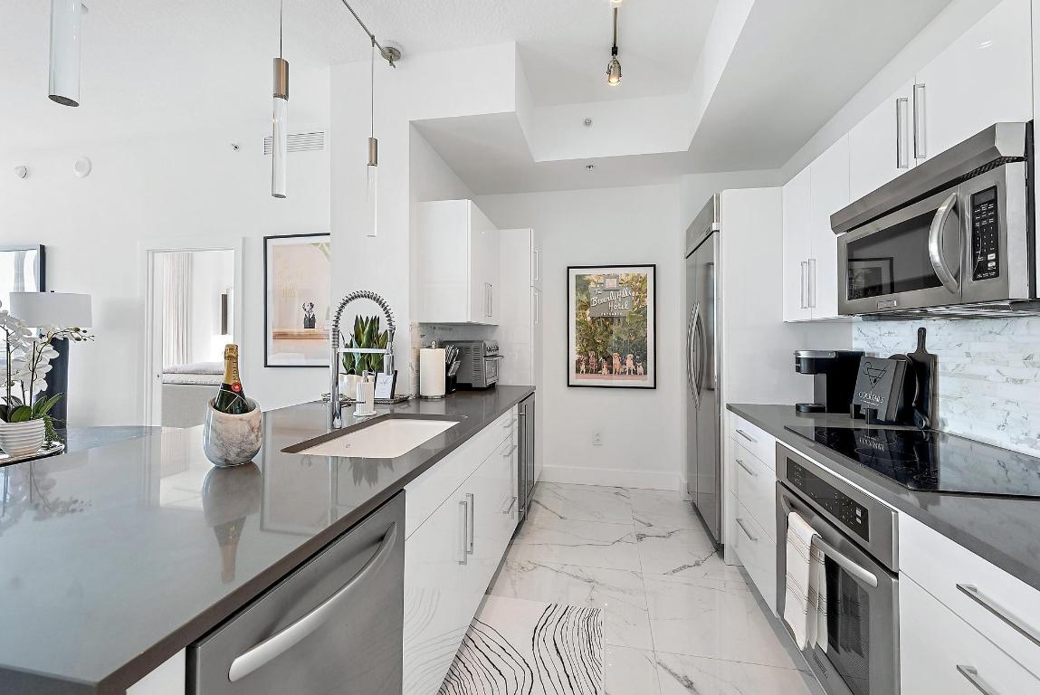 CITYPLACE SOUTH TOWER CONDO - Residential Lease