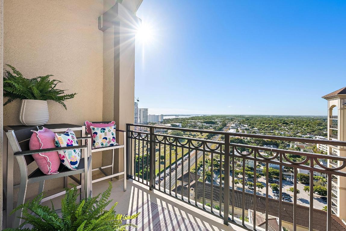 CITYPLACE SOUTH TOWER CONDO - Residential Lease