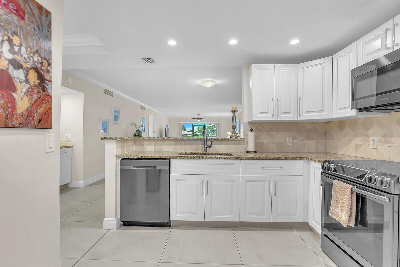 ATLANTIS SHERBROOKE VILLA - Residential Lease