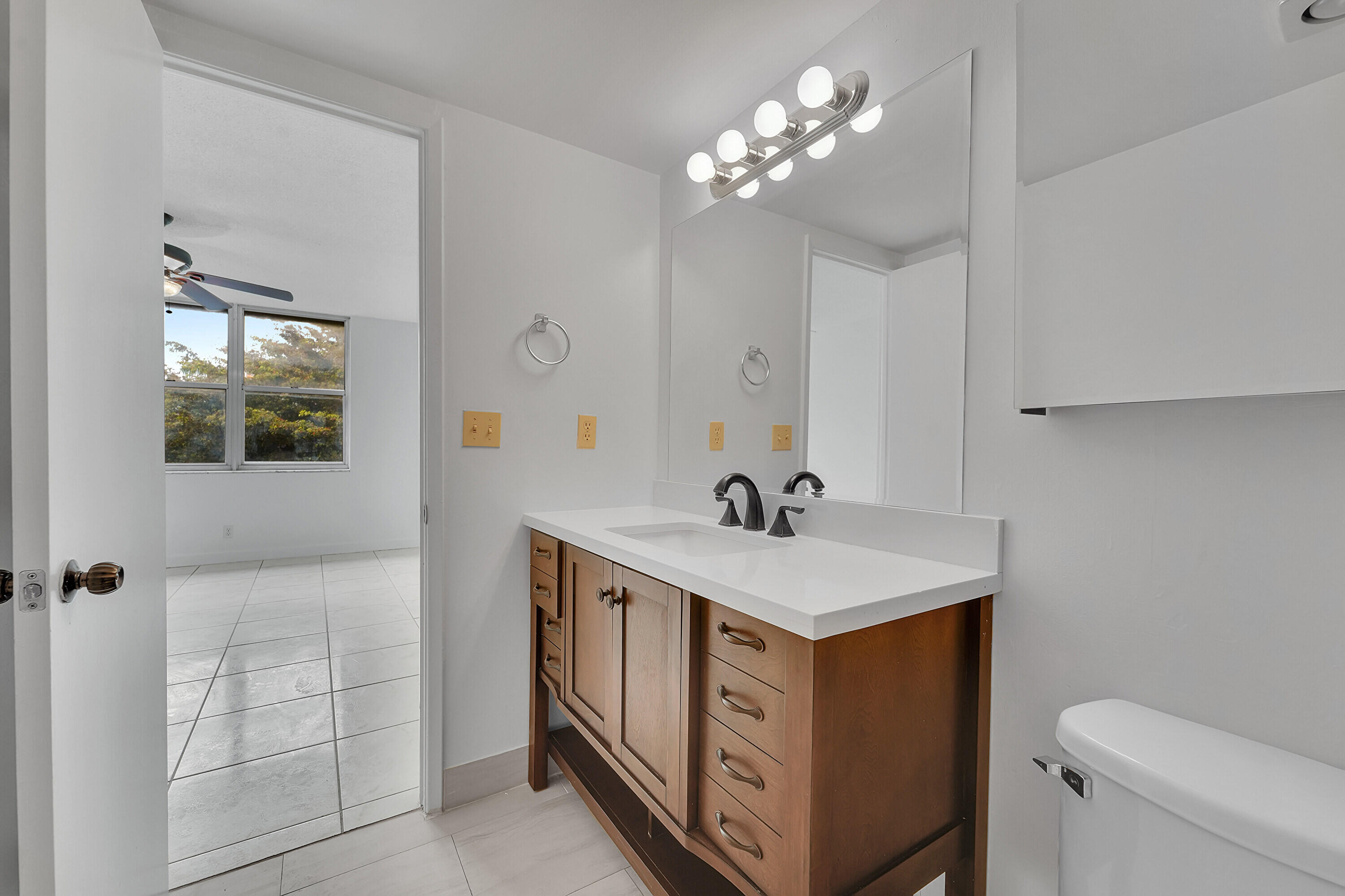 ISLAND CLUB TWO CONDO - Residential