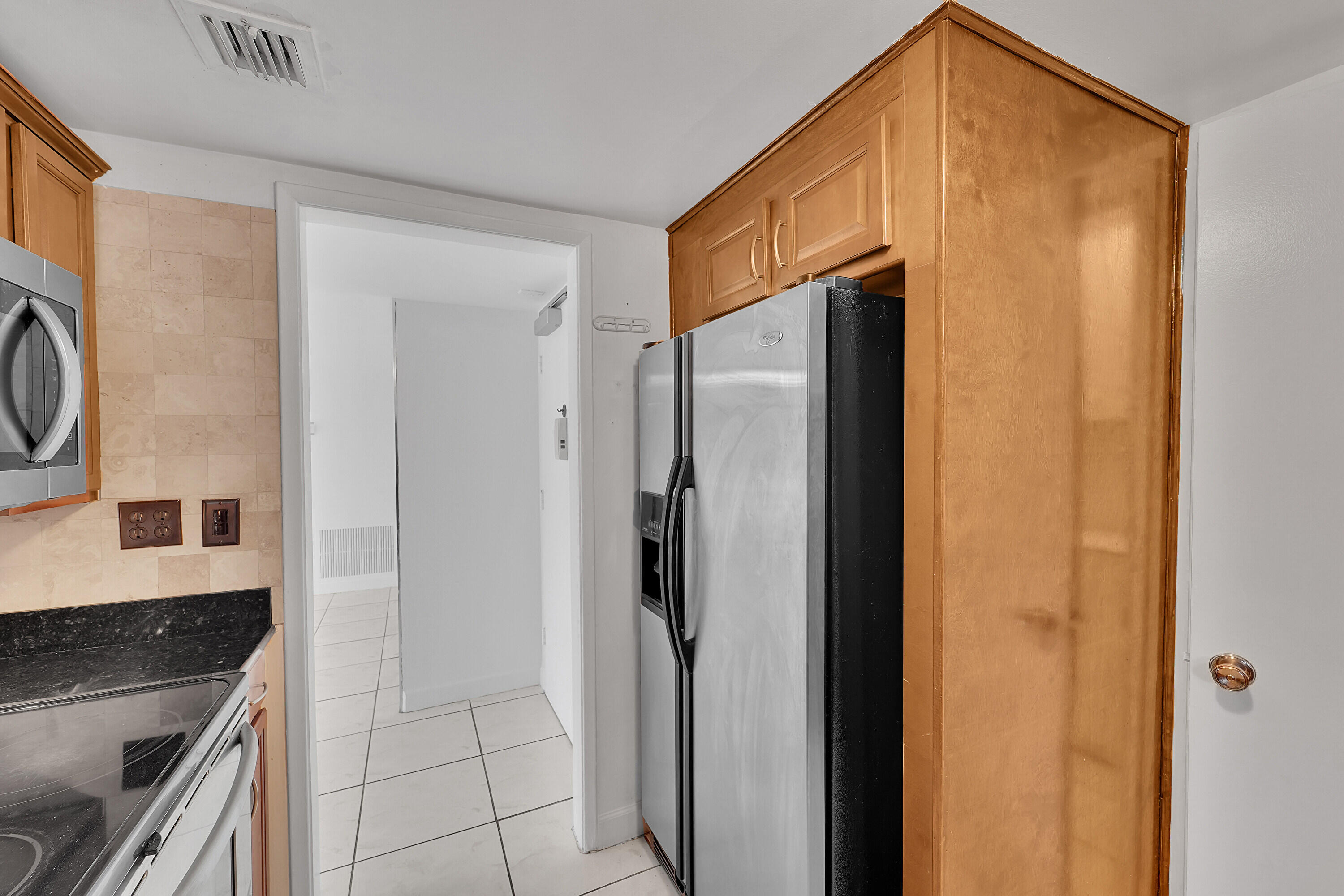 ISLAND CLUB TWO CONDO - Residential