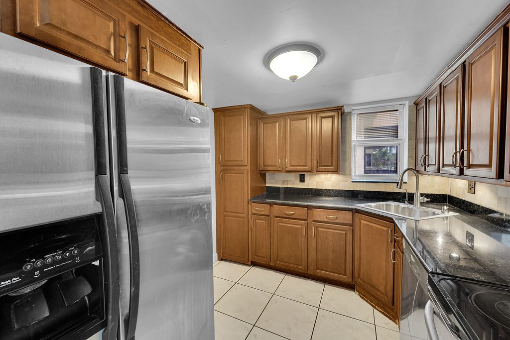 Photo of 777 S Federal Highway #Rp307, Pompano Beach, FL 33062 (MLS # B26002507)