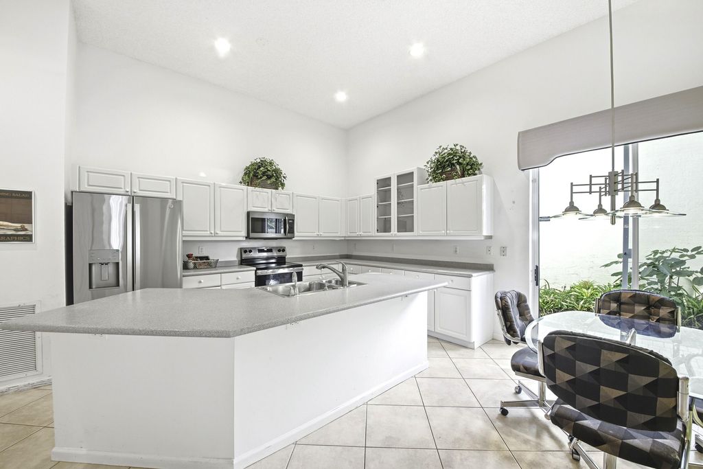 Photo of 7737 Rockford Road, Boynton Beach, FL 33472 (MLS # R11145757)