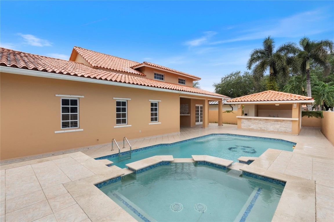 05 Add Royal Oaks - Residential