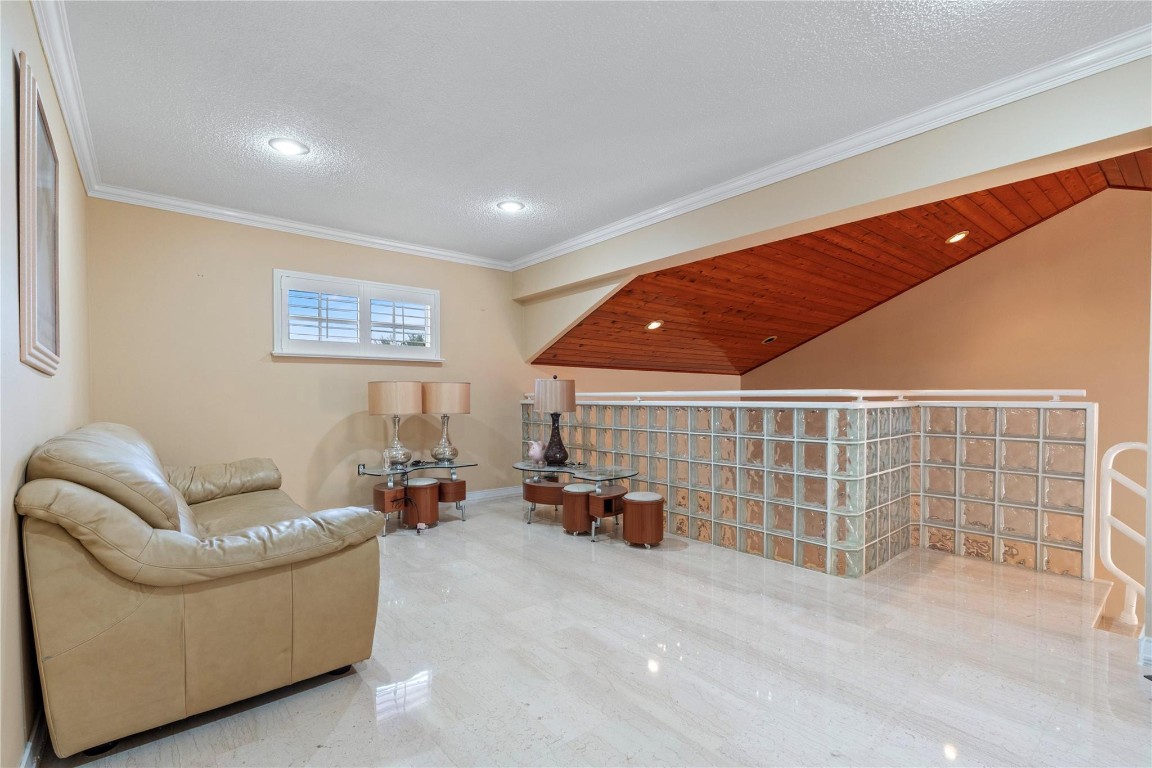 05 Add Royal Oaks - Residential