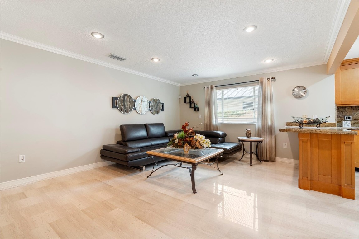 05 Add Royal Oaks - Residential