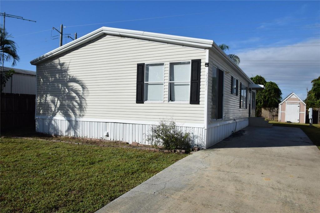 Photo of 22971 Tradewind Road, Boca Raton, FL 33428 (MLS # F10539675)