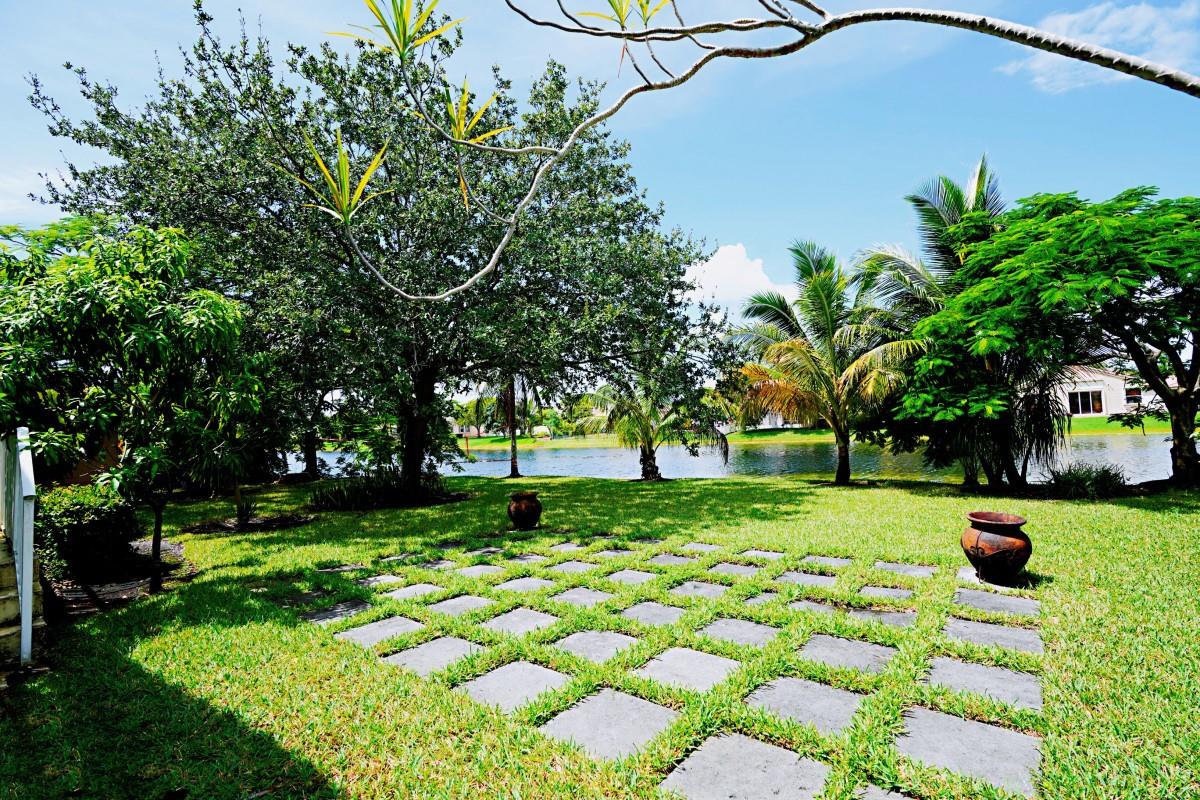 Towngate - Residential Lease