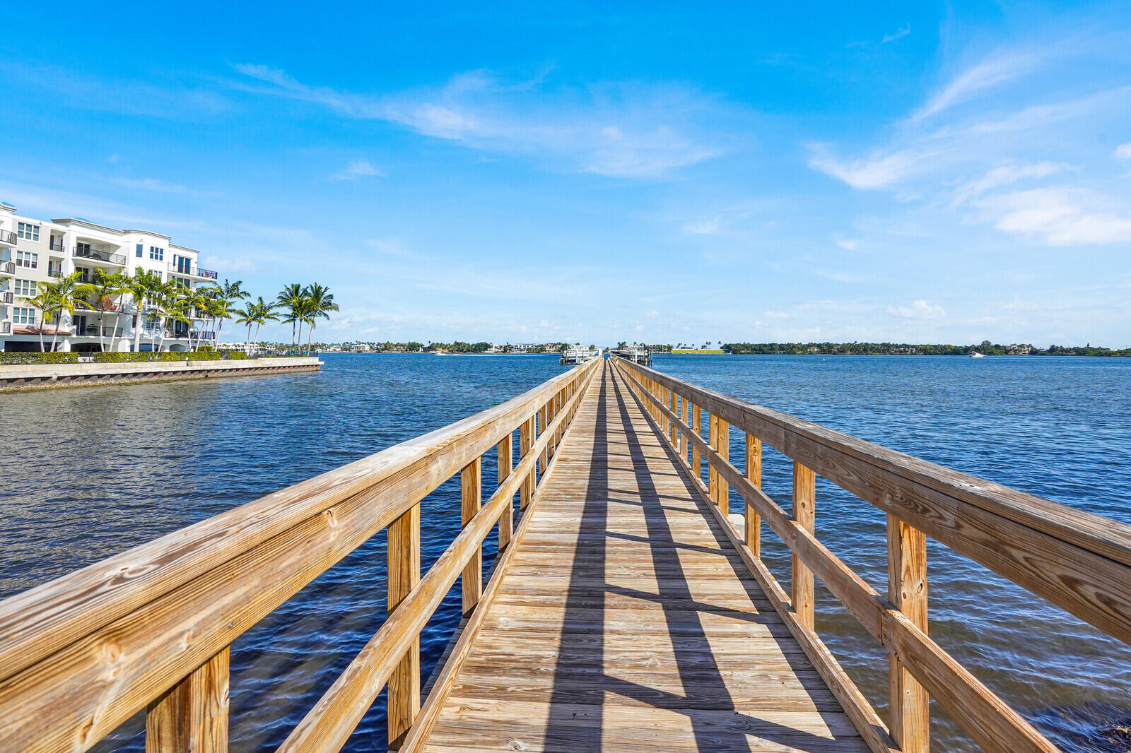 CASA DEL MAR - Residential