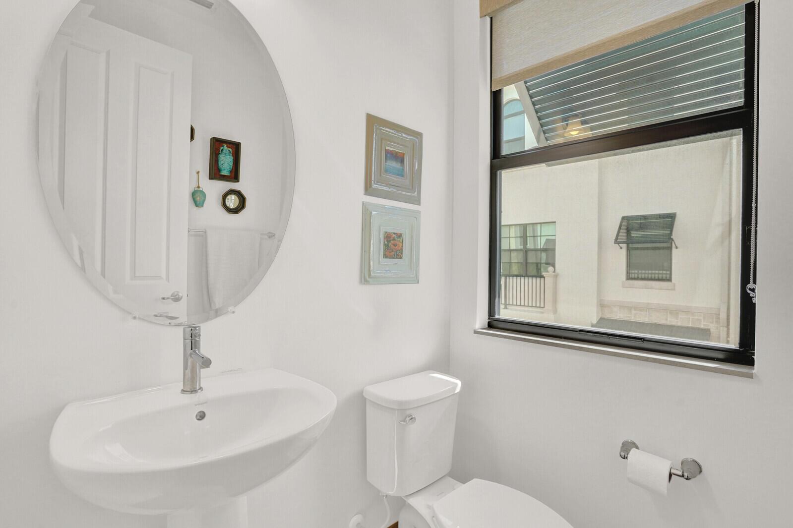 CASA DEL MAR - Residential