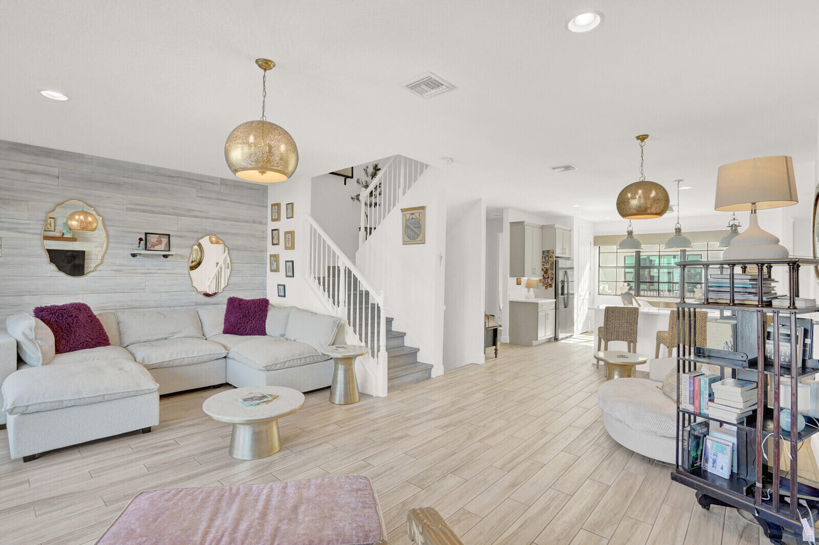 CASA DEL MAR - Residential