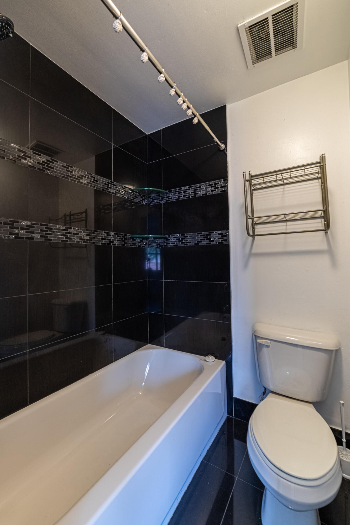BOCA WALK - Residential Lease
