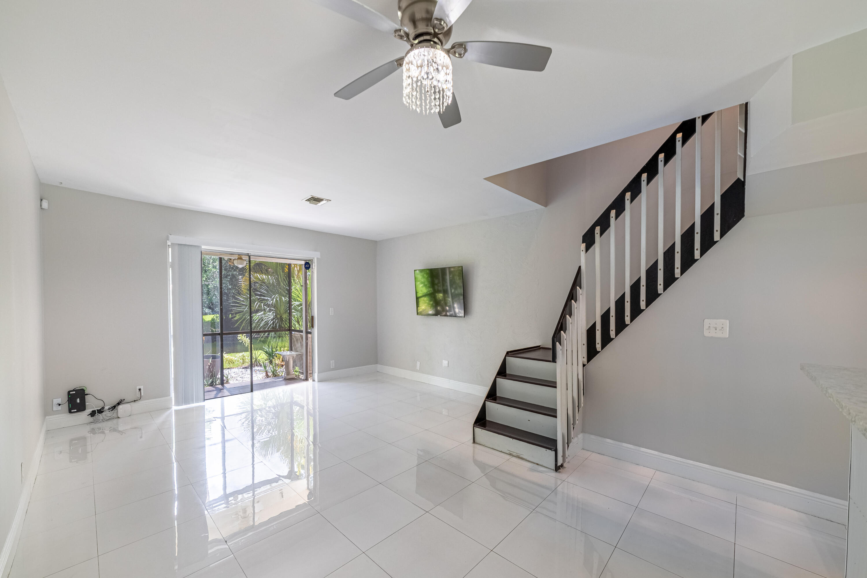 BOCA WALK - Residential Lease