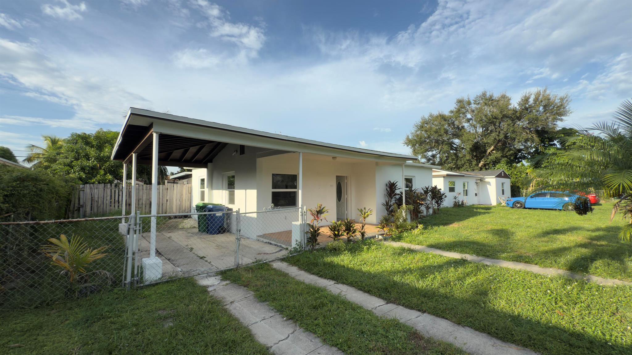 Welcome to this beautifully updated single-family home, just minutes from I-95! 🏡 Featuring 2 bedrooms, 1 bathroom, and 986 sq ft of living space, this home offers a bright, open layout and has been recently renovated inside for a modern touch.Situated on a large 6,000 sq ft lot, enjoy a spacious backyard perfect for family gatherings or relaxation. The home's convenient location offers quick access to highways, shopping, dining, and schools, making it an ideal choice for comfortable Miami living.Ready for immediate move-in schedule your showing today!