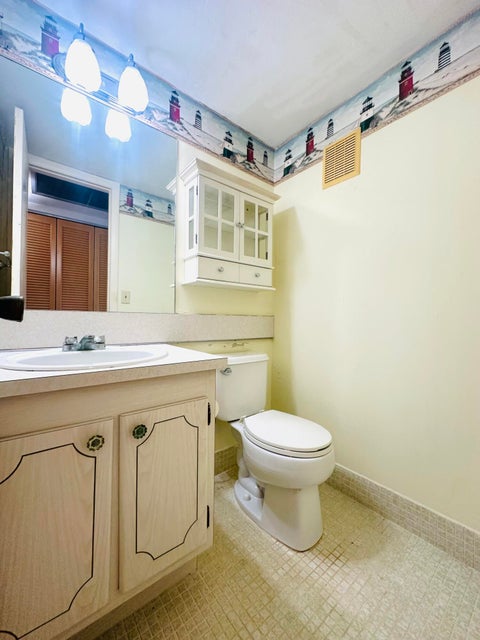 Tiny photo for 3005 Cambridge A, Deerfield Beach, FL 33442 (MLS # B26090419)
