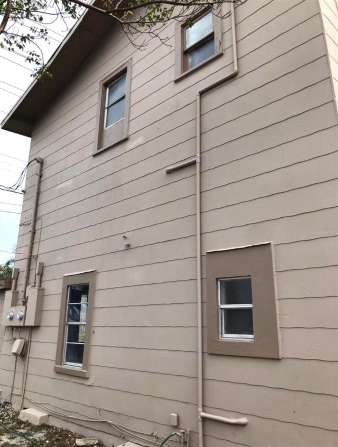 LAKE WORTH TOWN OF - Residential Income