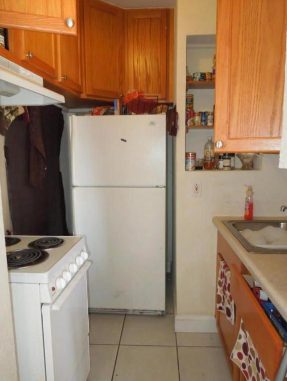 LAKE WORTH TOWN OF - Residential Income