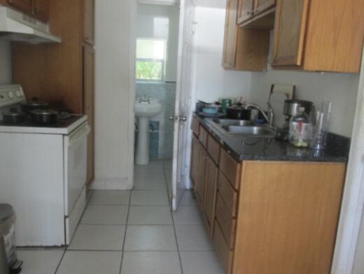 LAKE WORTH TOWN OF - Residential Income