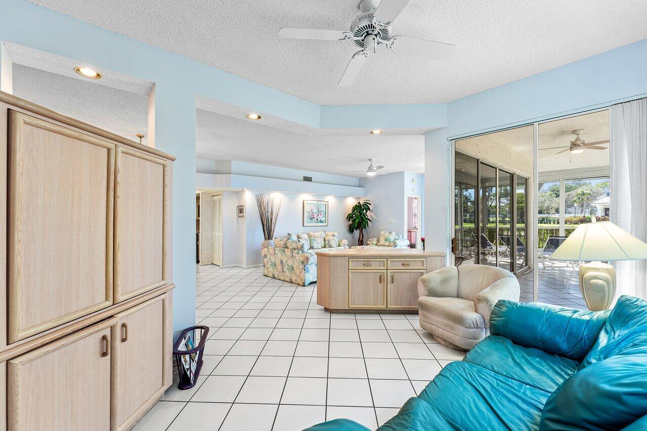 5160 Lake Catalina Drive C