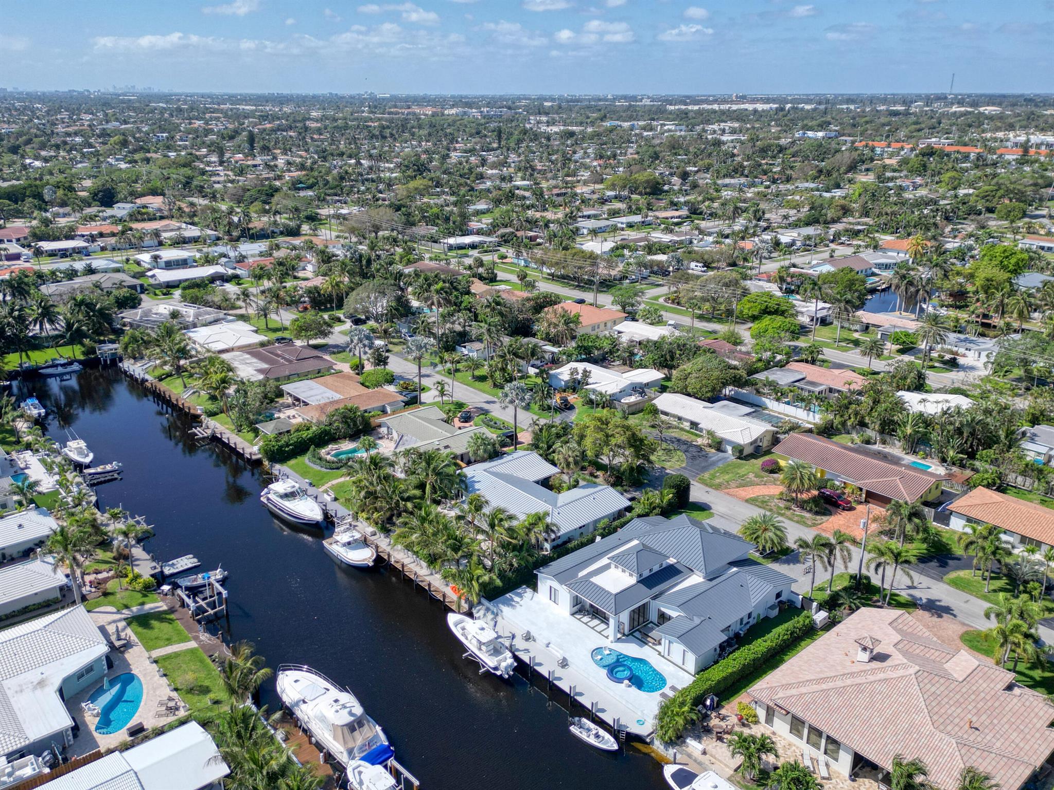 COVE 5TH SEC - Residential