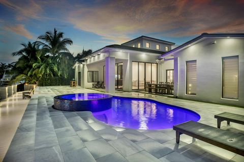 A home in Deerfield Beach