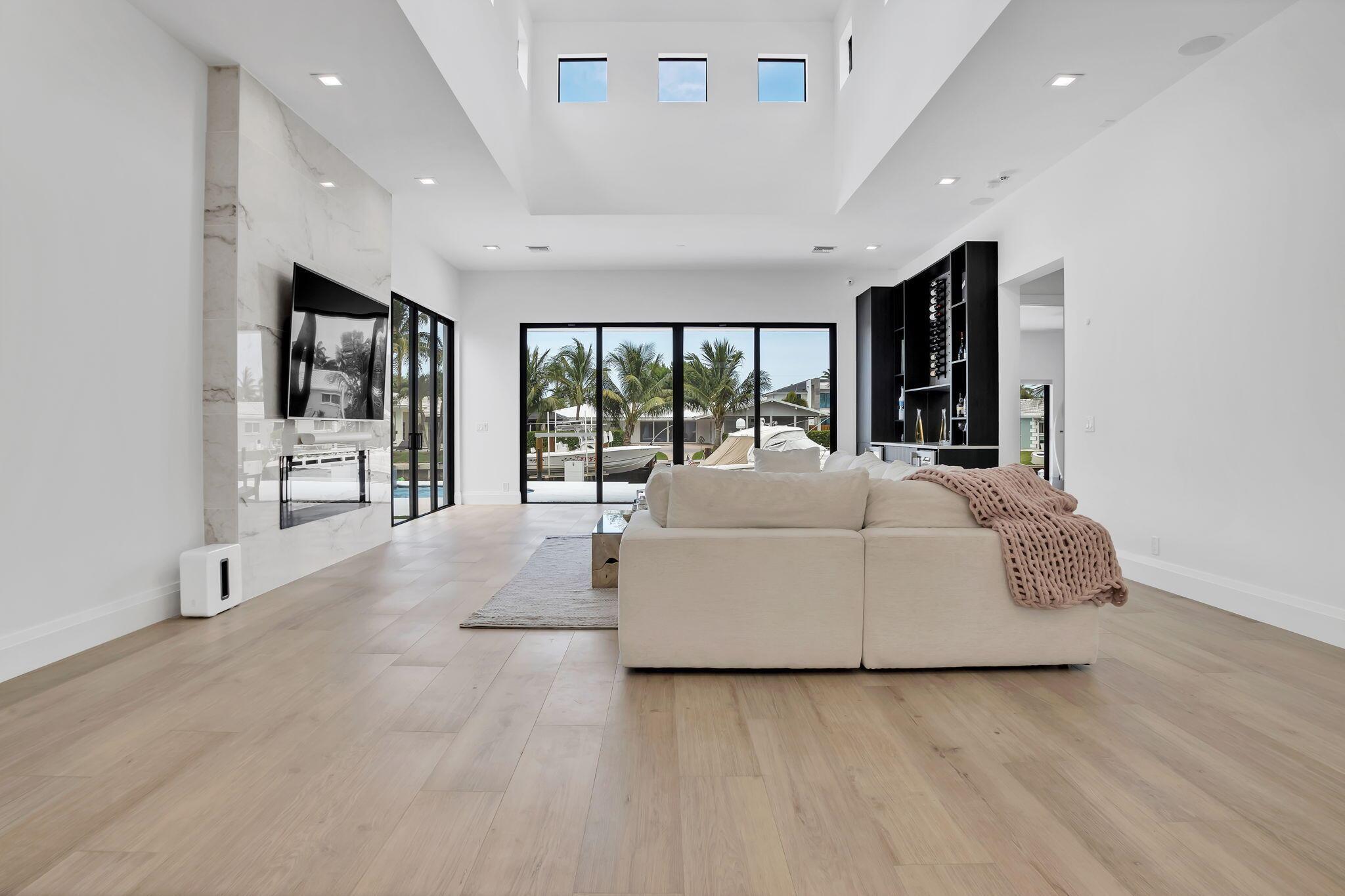 COVE 5TH SEC - Residential