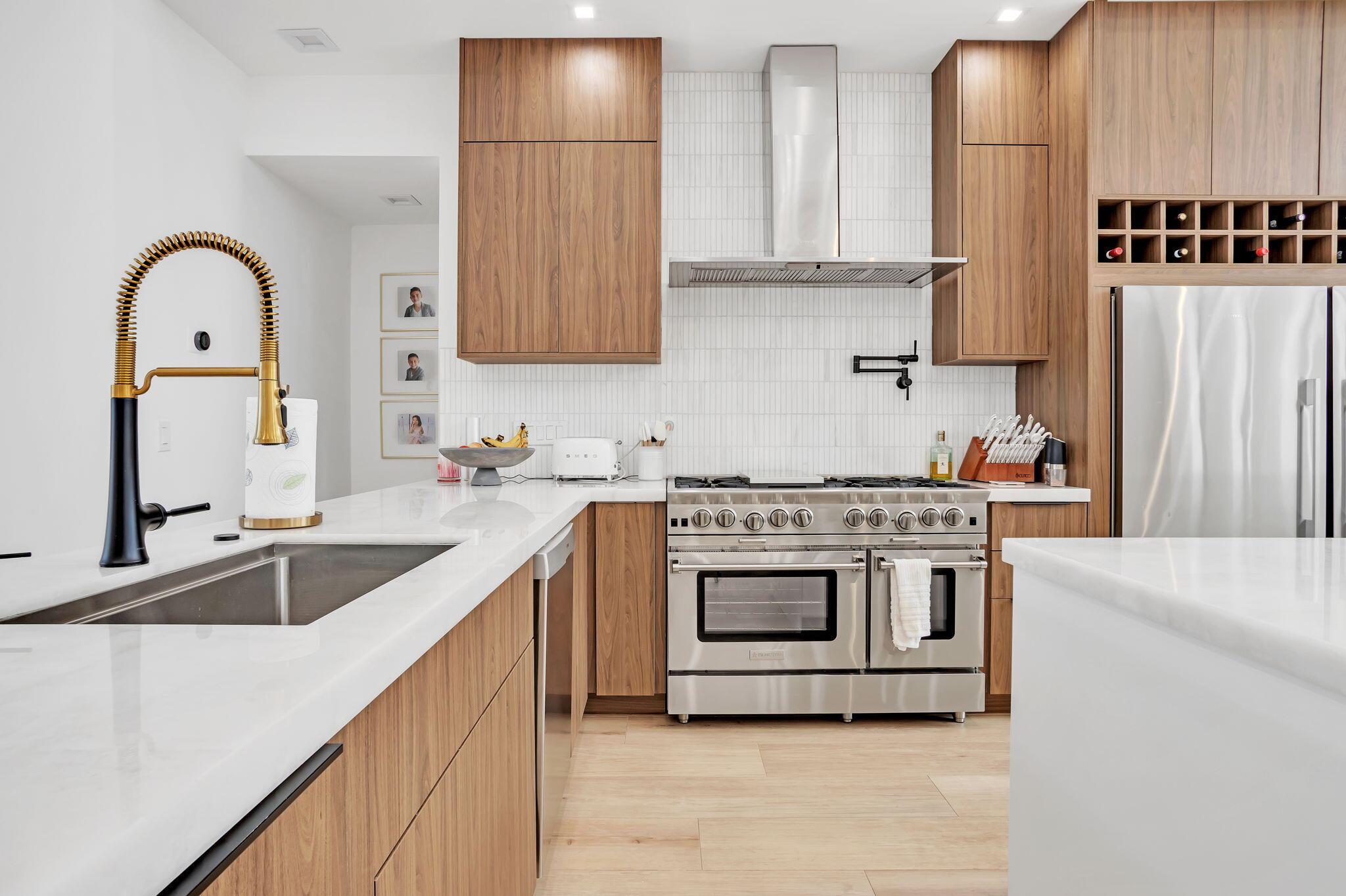 COVE 5TH SEC - Residential