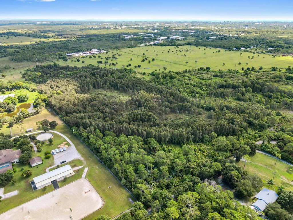 Photo of 0 SE 138th Street, Hobe Sound, FL 33455 (MLS # R11118472)